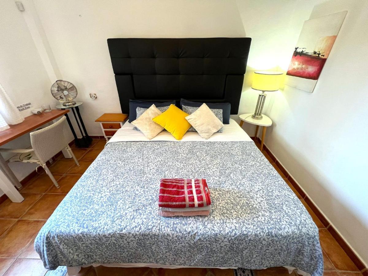 Alcamar Habitacion Privada Con Las Areas De Sala, Cocina Y Bano Que Se Comparten Cerca Al Mar! Alcala  Exterior photo